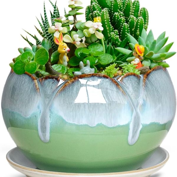 Dahlia 5.5'' Inch Rustic Drip Glazed Ceramic Planter/Succulent Pot/Plant Pot w. Saucer/Tray, Green